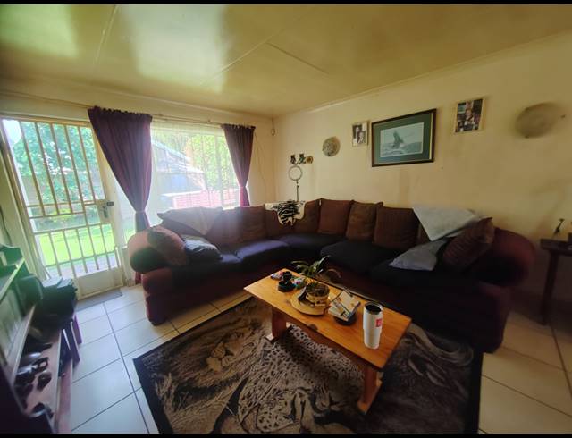 2 BEDROOM FREESTANDING FOR SALE IN HUNTINGDON
